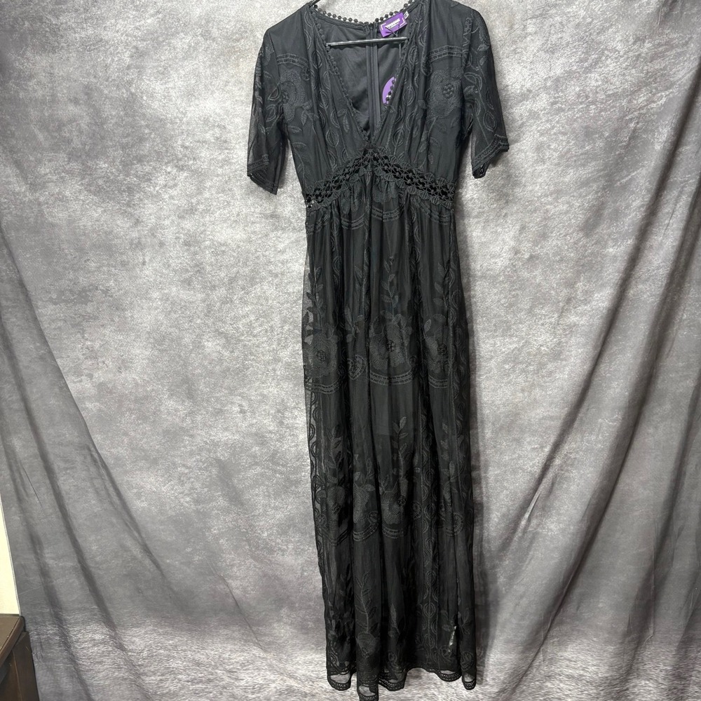 Winsome Apparel Black Floral Lace Maxi Dress Size S Whimsigoth Dark Fairy NWT
